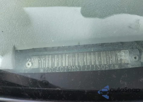 1996 Chevrolet Gmt-400 C1500 z USA, uszkodzony, nr VIN 2GCEC19M3T1113054